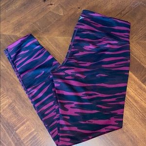 Old Navy workout tight